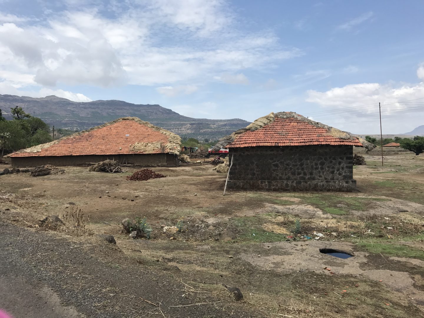 houses bhandardara