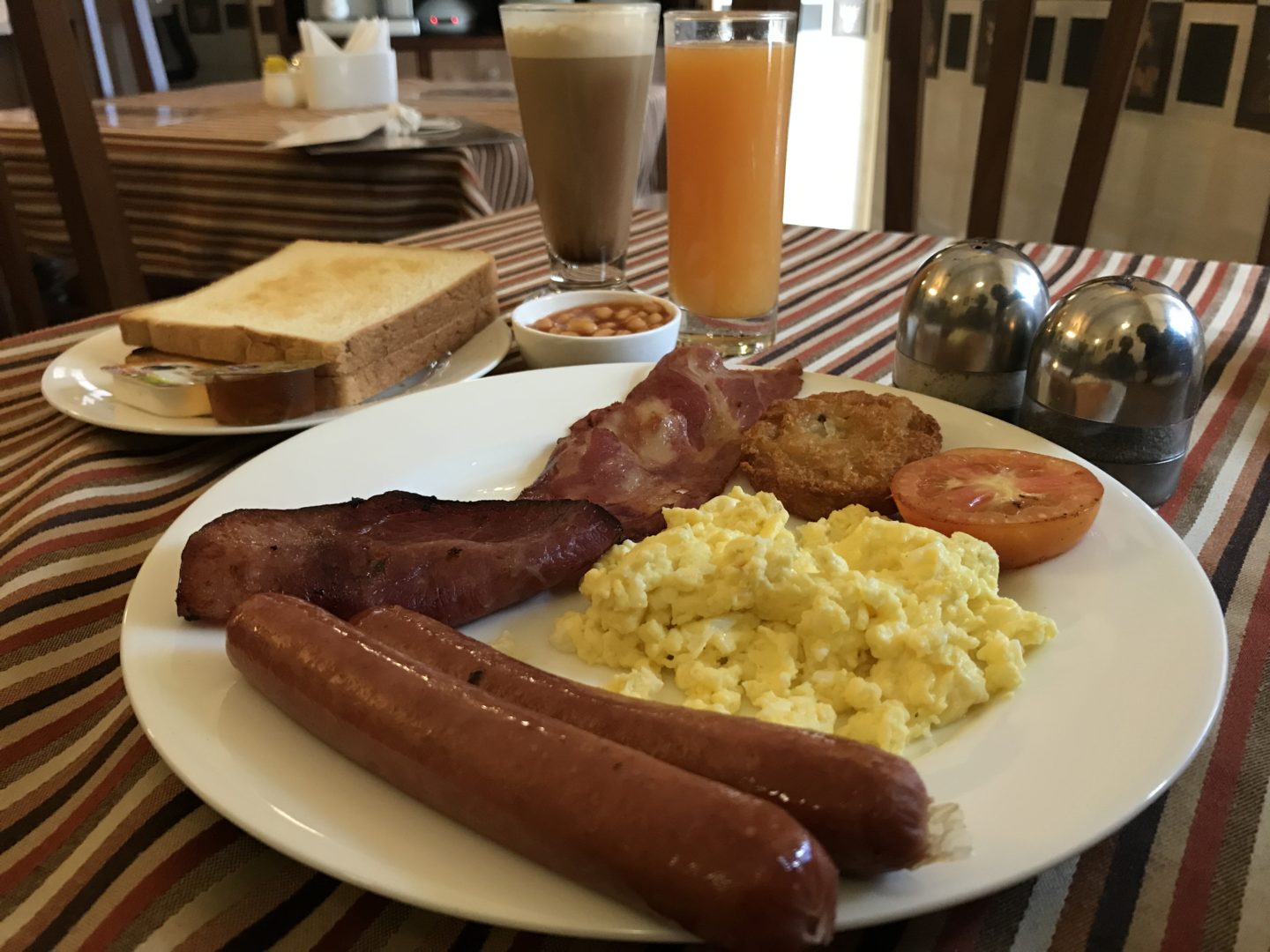 all day english breakfast caravela cafe