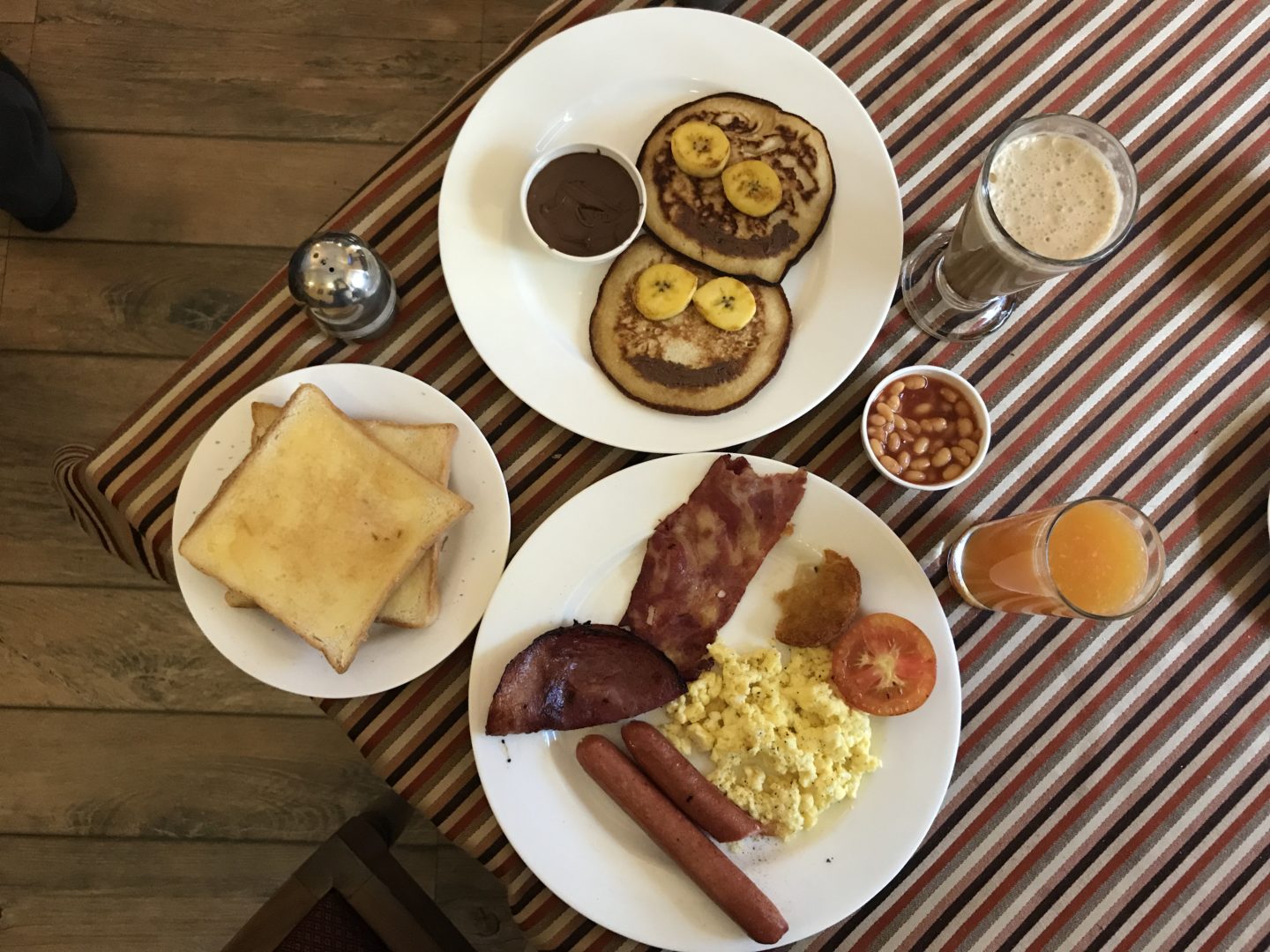 Caravela Cafe, Panjim – English Breakfasts & Goan Treats