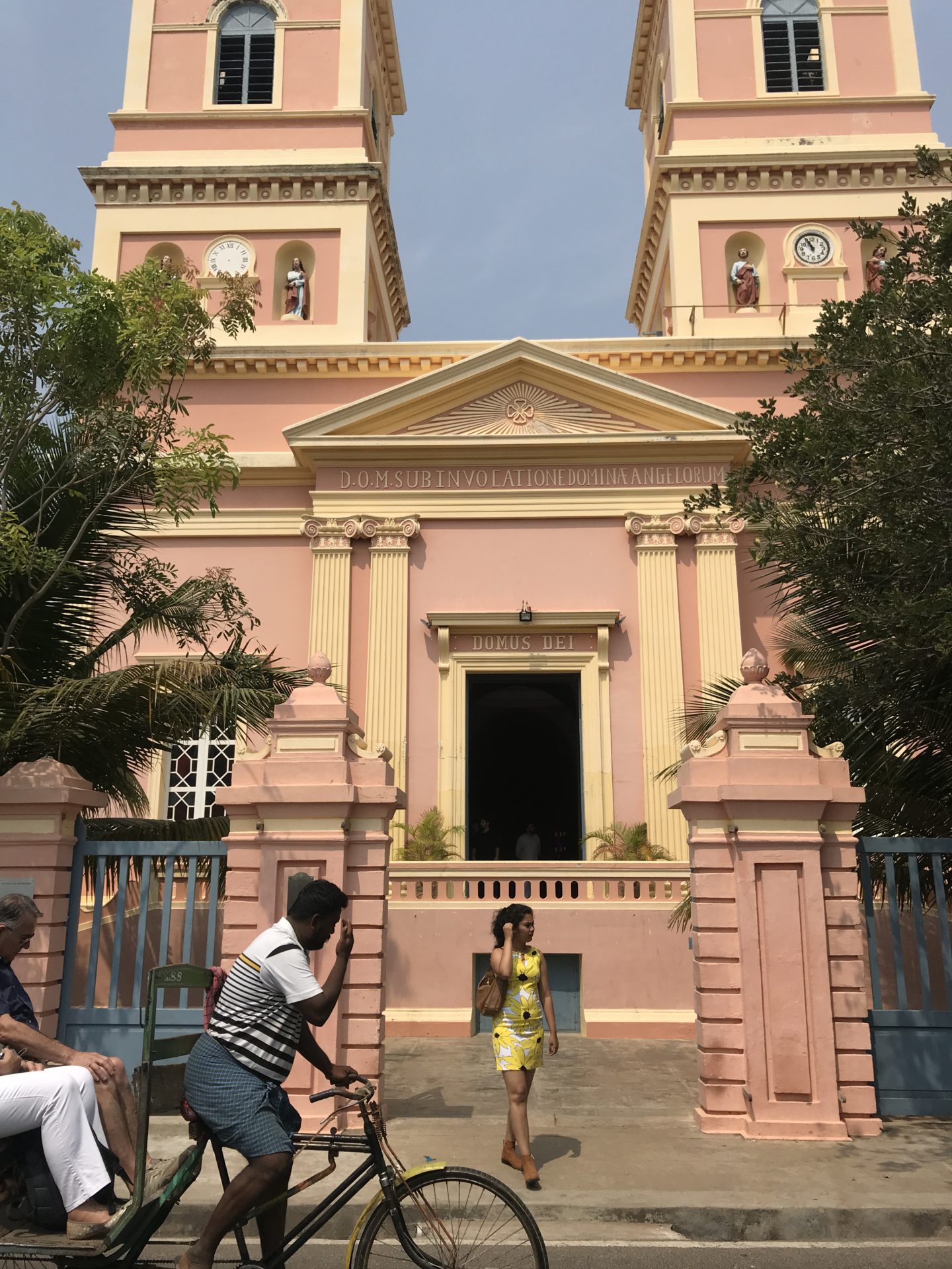 A Visitor’s Guide to the Churches of Pondicherry