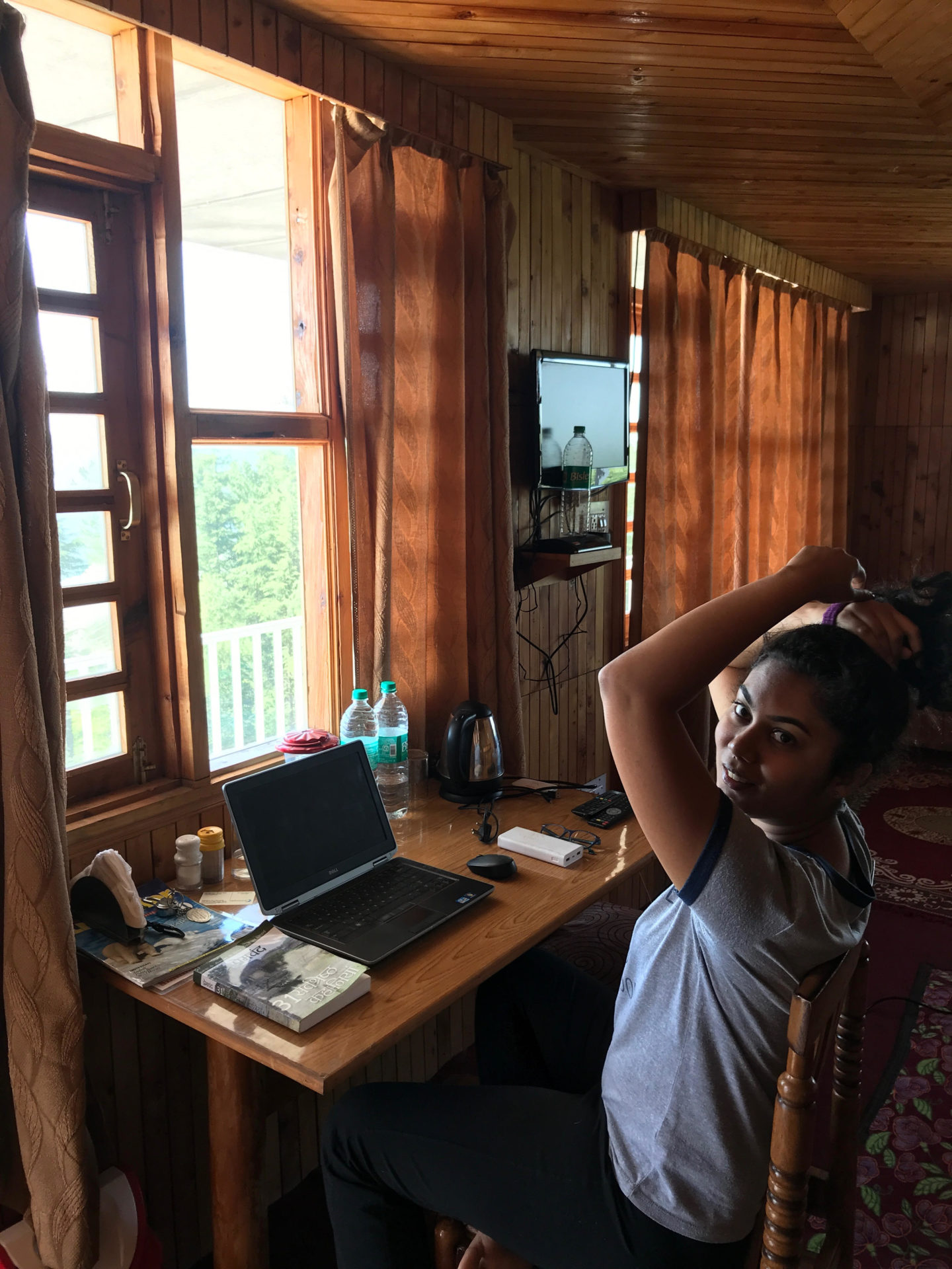 how to get clients as a digital nomad