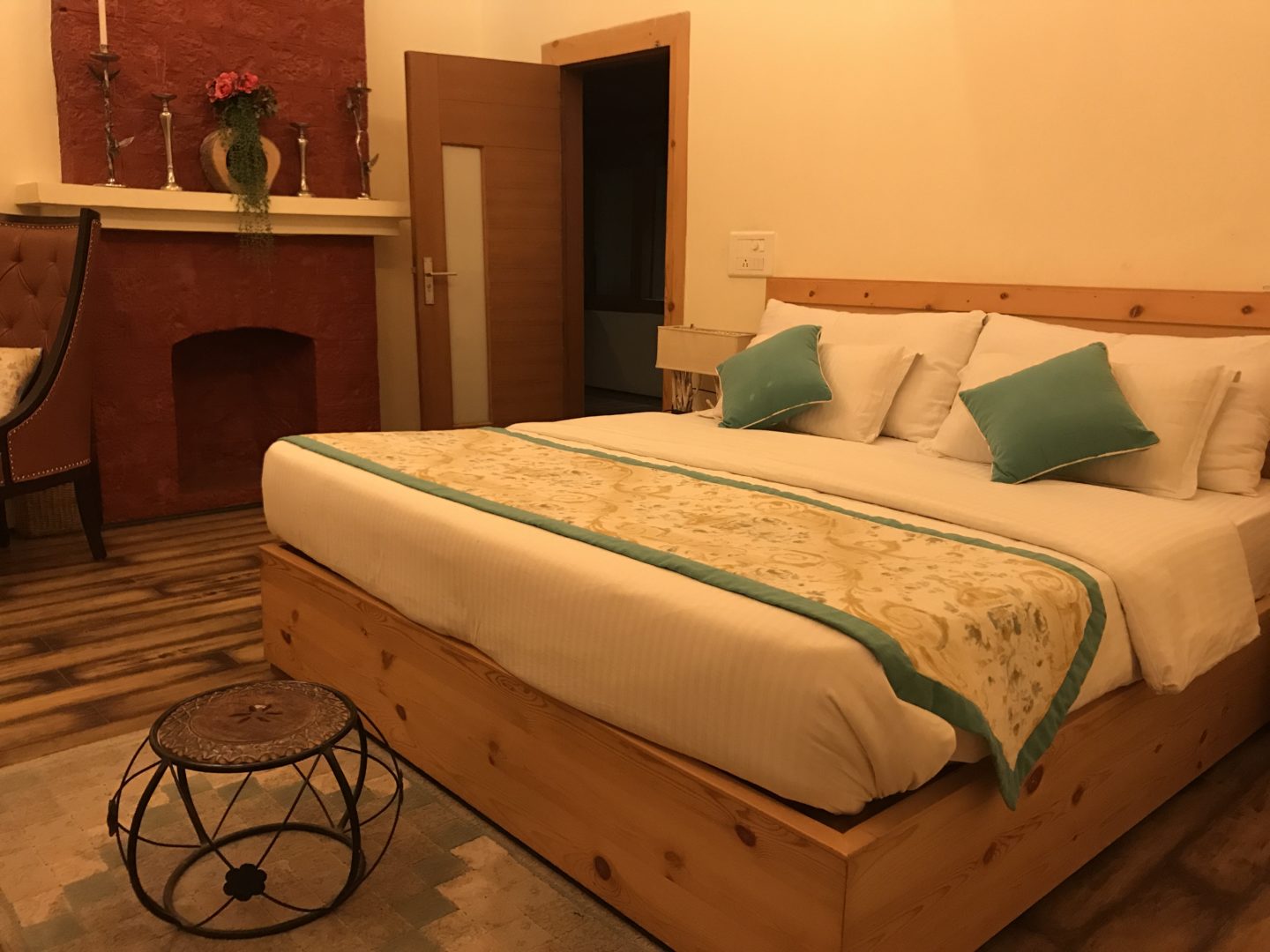 sylvan villa rooms