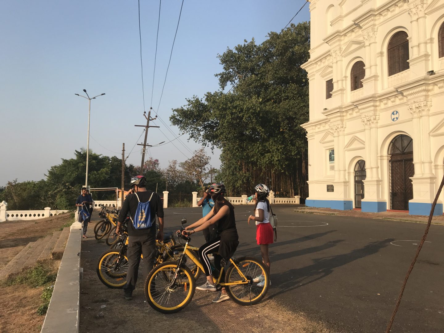 divar church