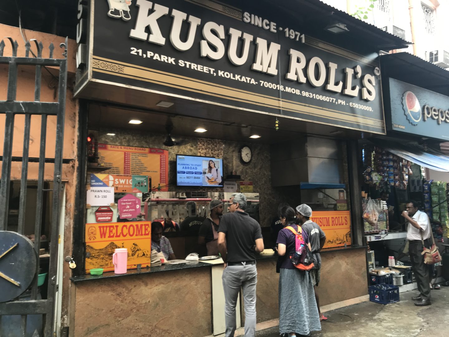 best kathi rolls in kolkata kusum rolls