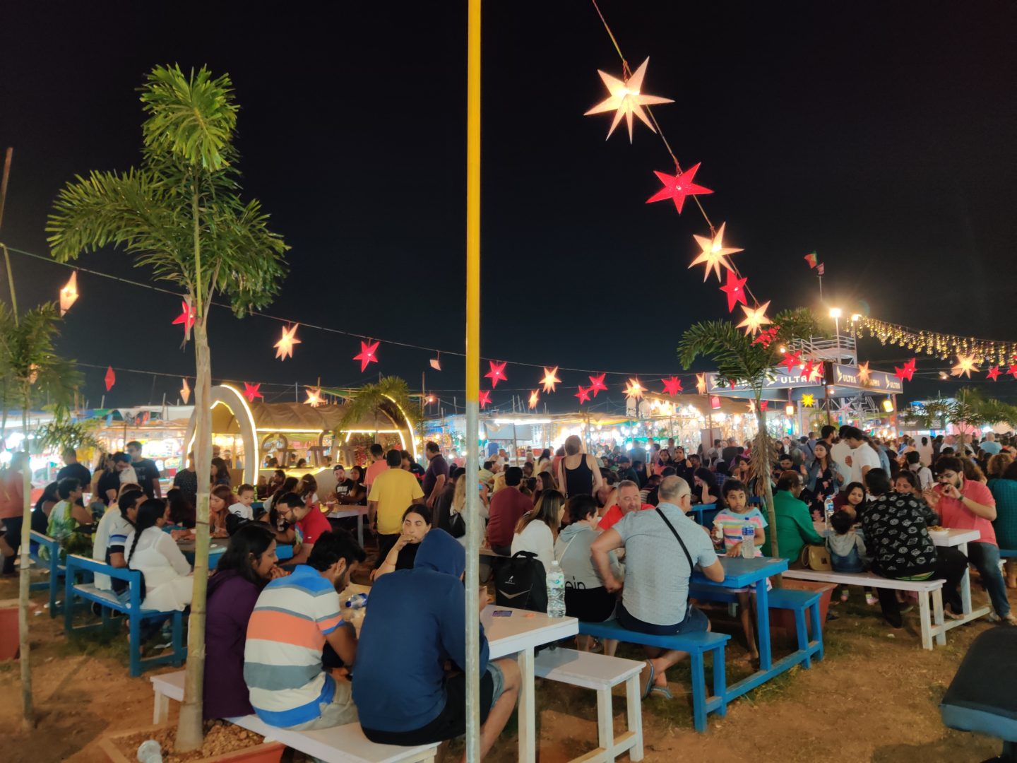 saturday night market goa