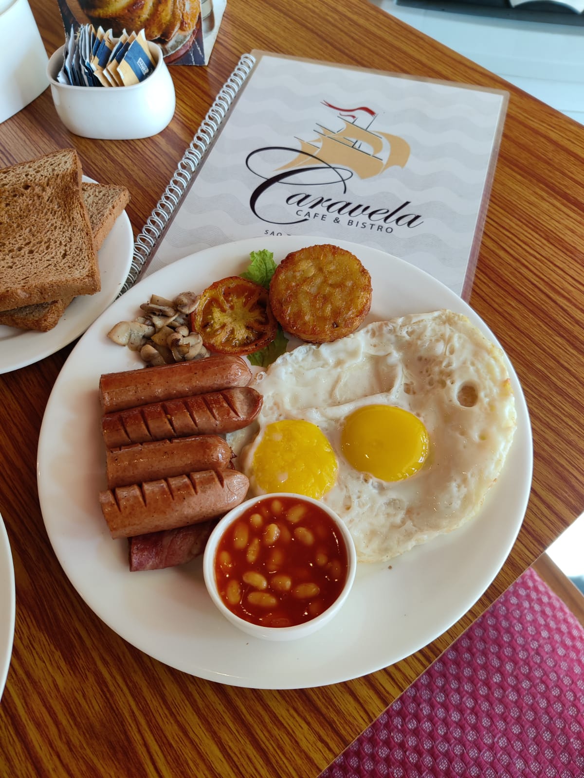 must visit breakfast places in goa