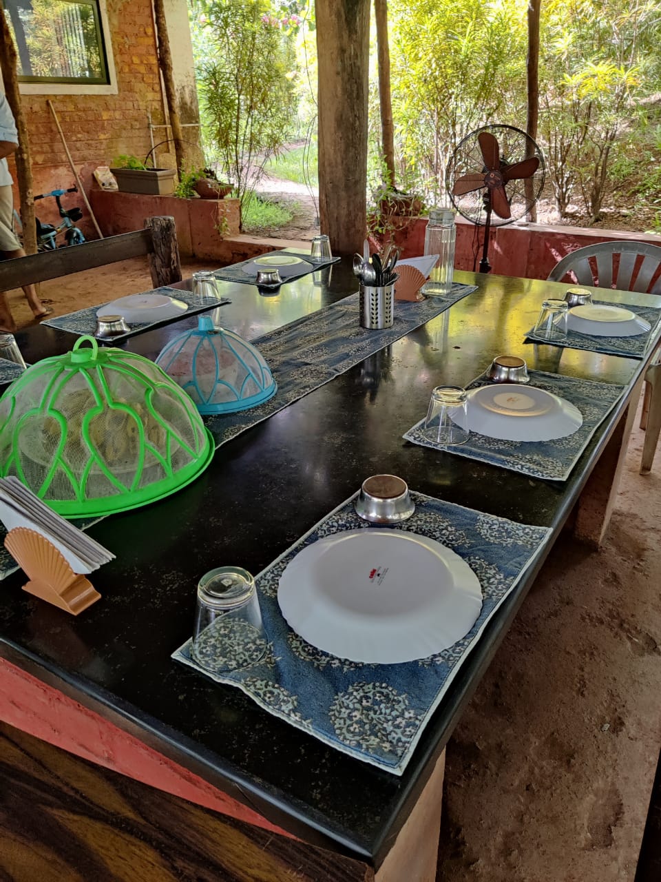 happiness estate food