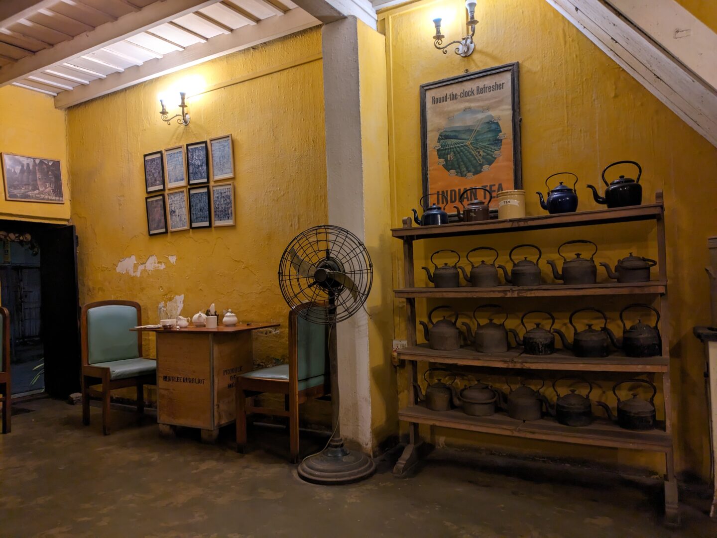 teapot-cafe-fort-kochi