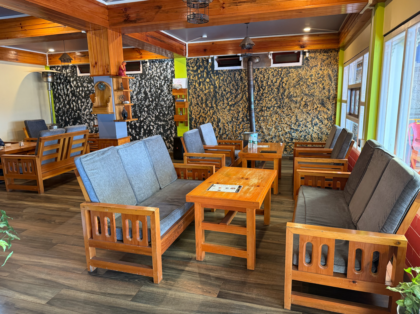 Where to eat in Mechukha